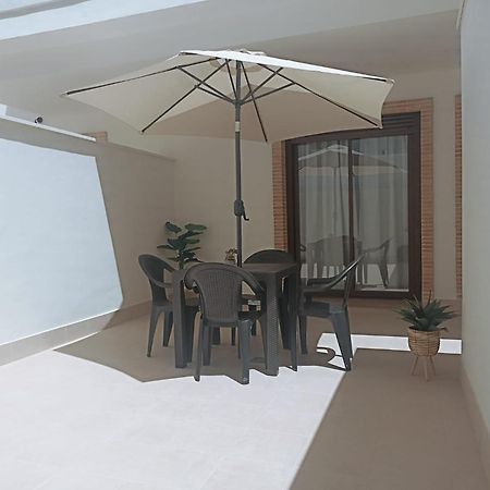 Apartamento Nuevo Centrico Con Aparcamiento Privado Incluido Alcalá de Guadaira Exterior foto